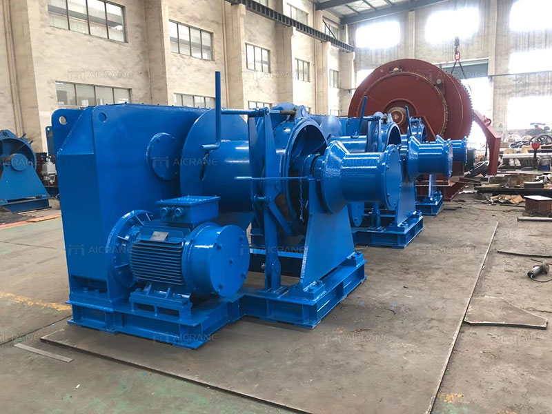 Marine Electric Winches